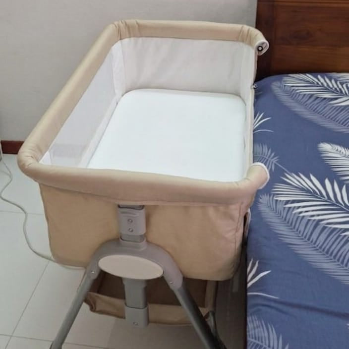 Portable Newborn Baby Bassinet & Crib