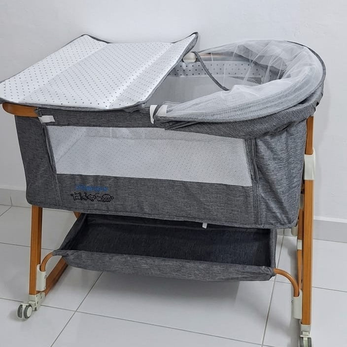 Portable Newborn Baby Bassinet & Crib